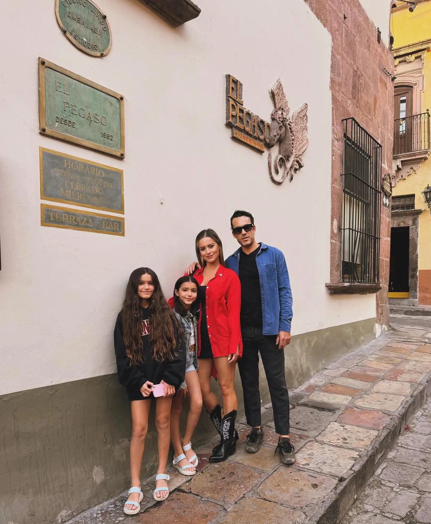 Mexican actor shares nostalgic family moments at 'El Pegaso,' his first stop when visiting hometown