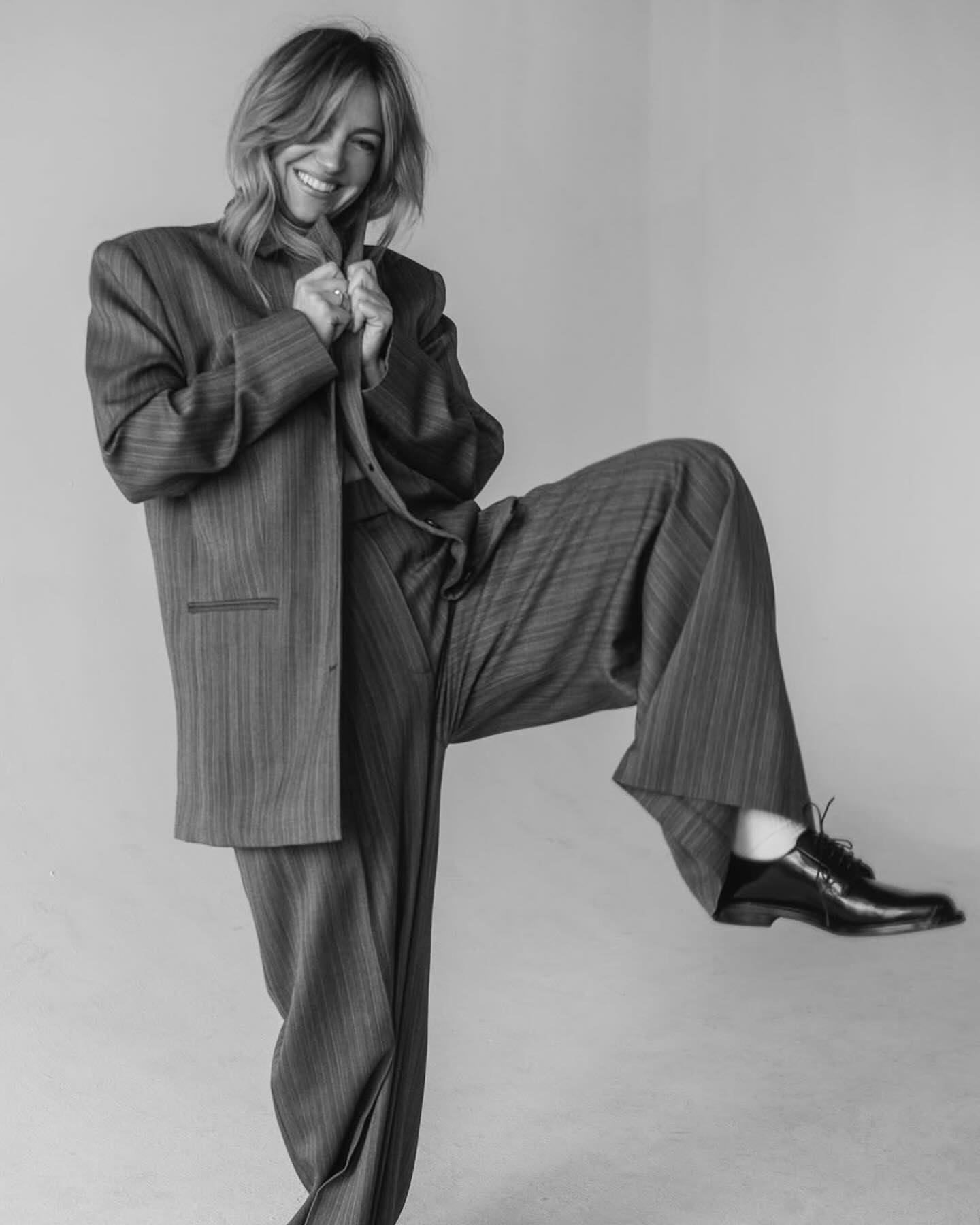 Abby Elliott Shines in Numero Netherlands Digital Feature
