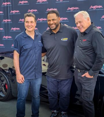 The comedian and actor joins children's charity car auction.