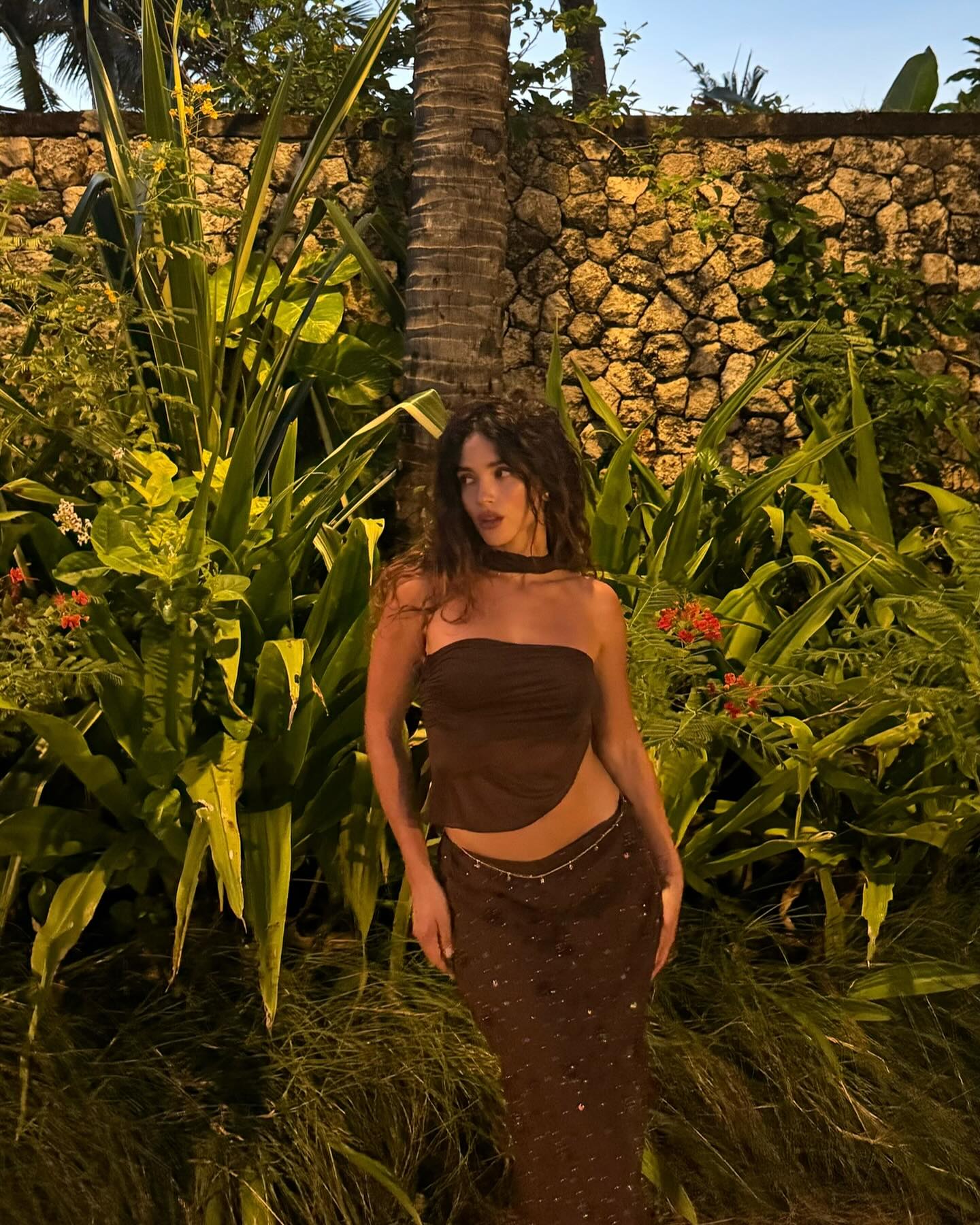 Adria Arjona thanks dear friends for an unforgettable trip filled with love and joy a lot.