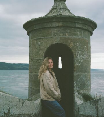 Singer-actress showcases breathtaking landscapes from recent Welsh getaway with partner