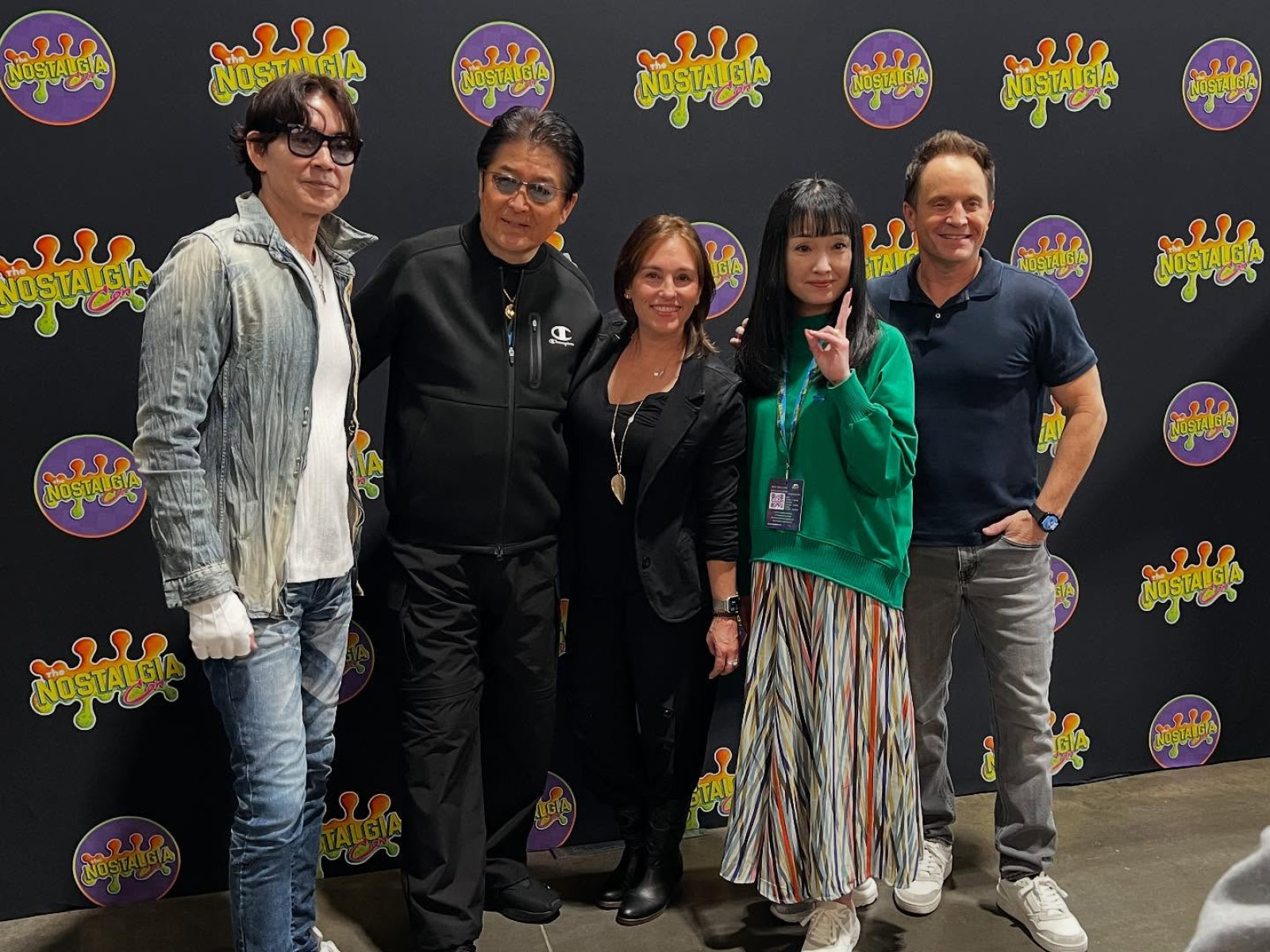 Star Amy Jo Johnson reconnects with her Power Rangers roots at NostalgiaCon Denver event.