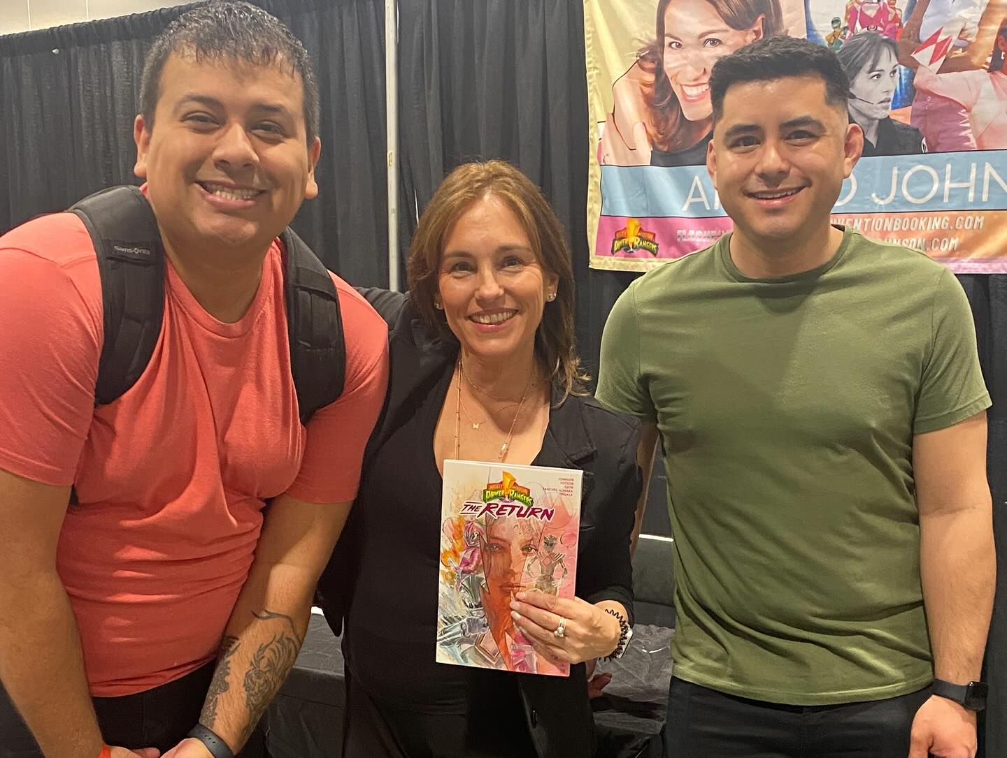 Amy Jo Johnson Celebrates Power Rangers Reunion at NostalgiaCon Denver
