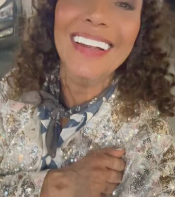 Iconic 'Bye Felisha' actress joins Tony Rock and comedians for memorable podcast celebration.