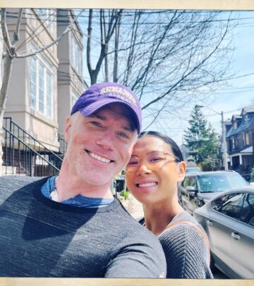 'Star Trek' actor and podcast host shares a glimpse of family time while sporting alma mater cap.