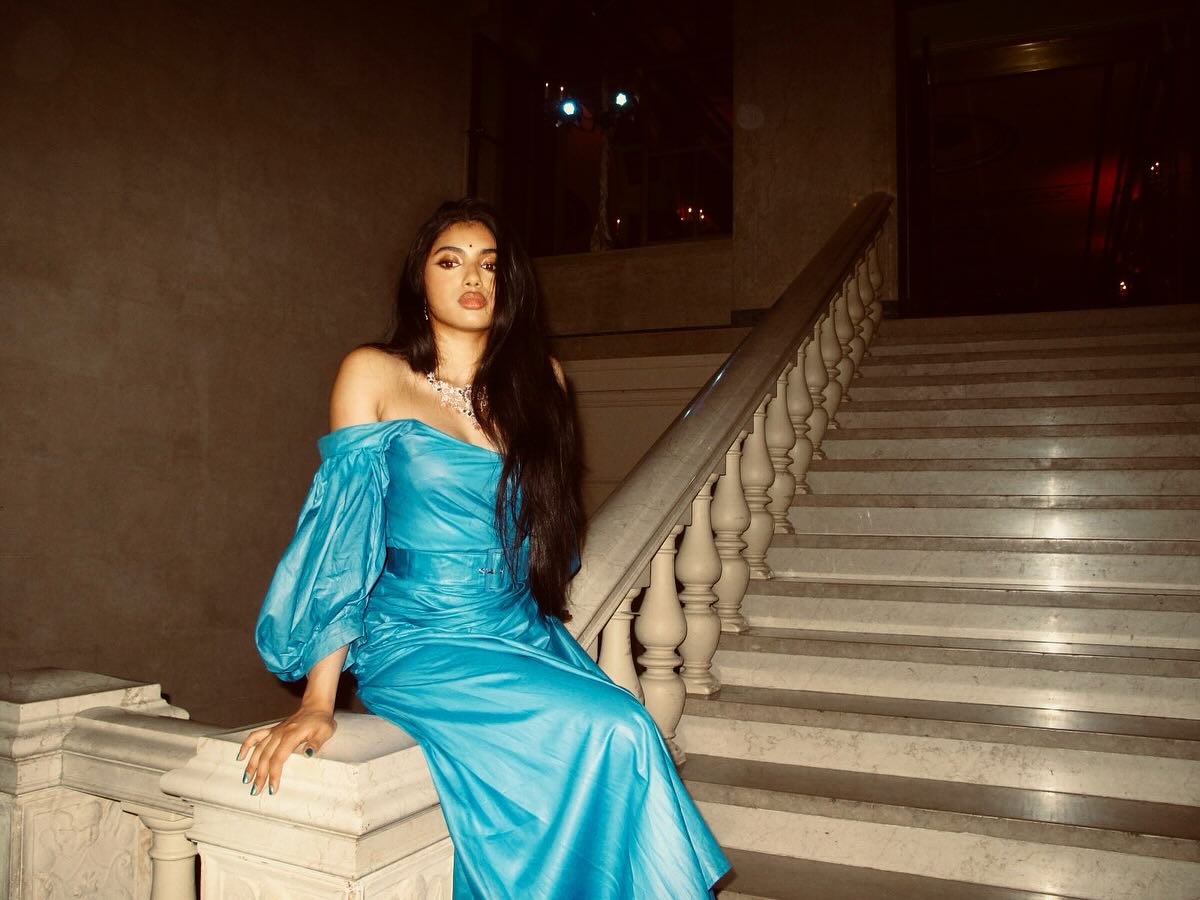 Avantika’s Plaza Debut in Vintage Thierry Mugler