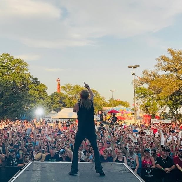 Bret Michaels Bids Farewell at Crawfish Festival