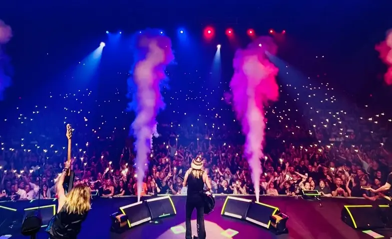 Bret Michaels Rocks River Spirit Casino In Tulsa With Electrifying Performance