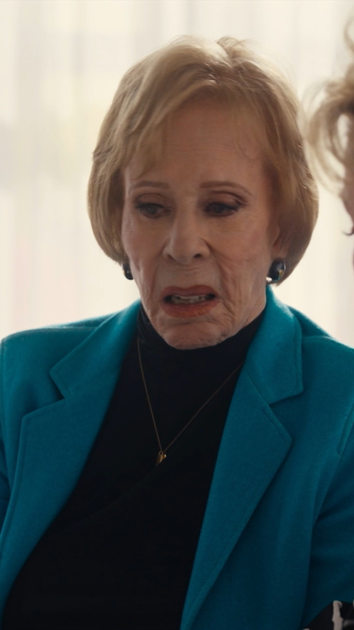 Carol Burnett Shares Words Of Wisdom With Jean Smart On ‘Hacks’ Set Comedy legends unite as the iconic Carol Burnett offers her sage advice to Jean Smart in Hacks