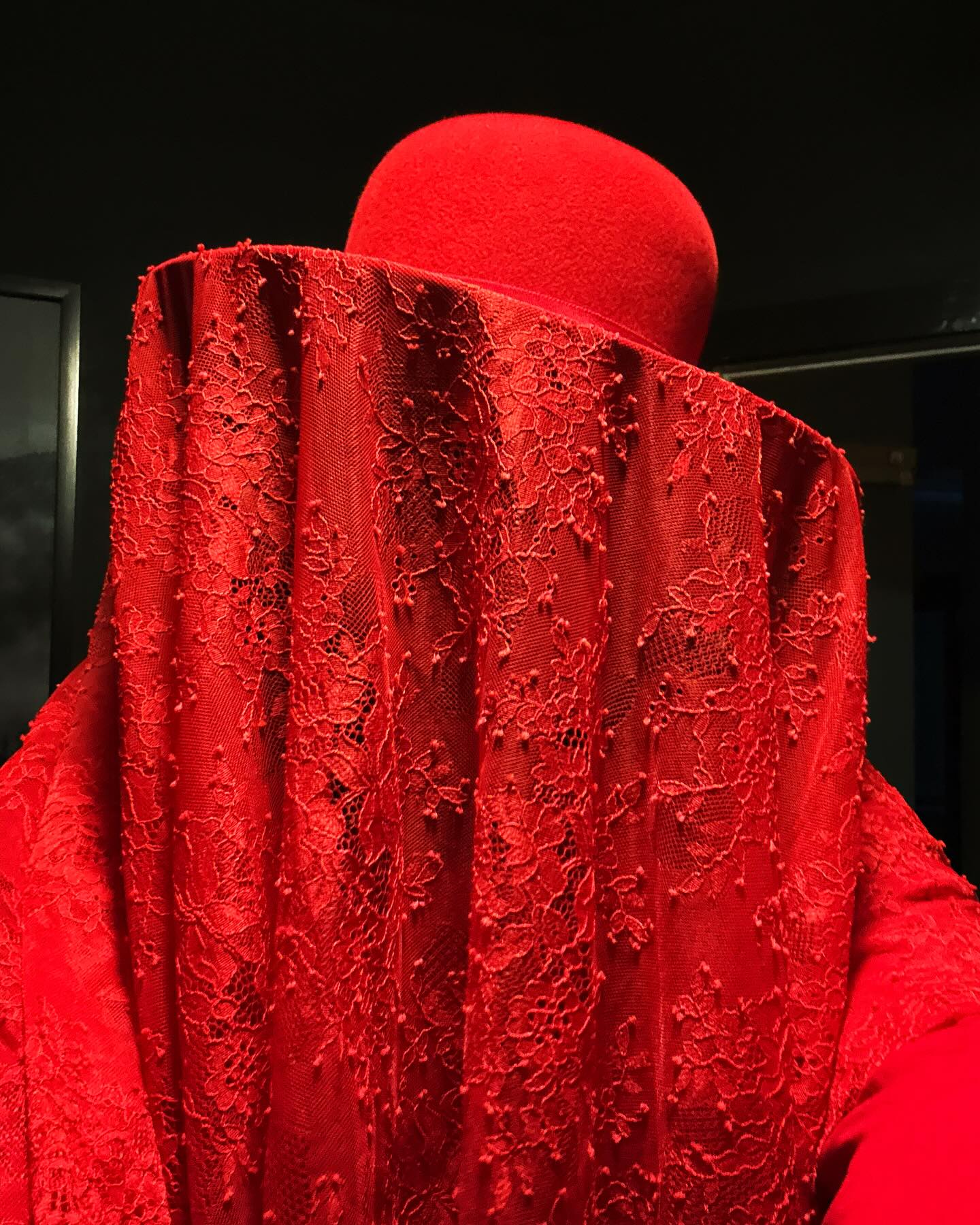 The Grammy winner captivates fans with a close-up showcasing his distinctive style