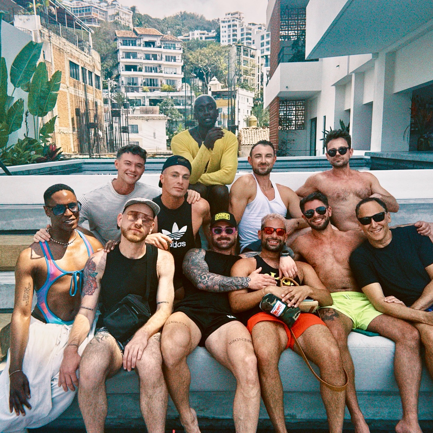 Colton Haynes savors a dreamy hotel weekend, quashing removal rumors with a smile indeed!!