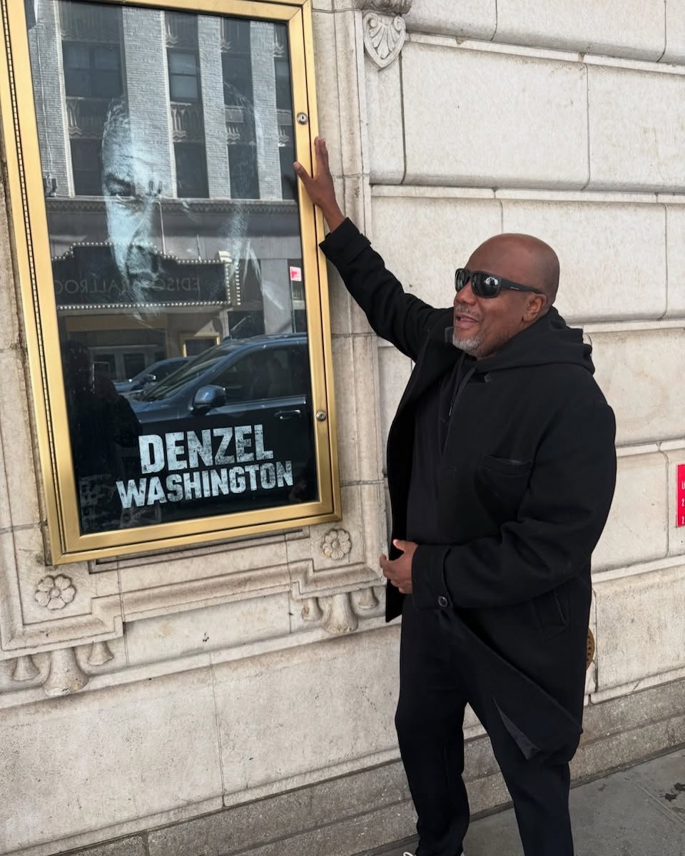 Comedian Earthquake Raves About Broadway’s ‘Othello’: ‘I Was Blown Away’ Comedian Earthquake Raves About Broadway's 'Othello': 'I Was Blown Away'