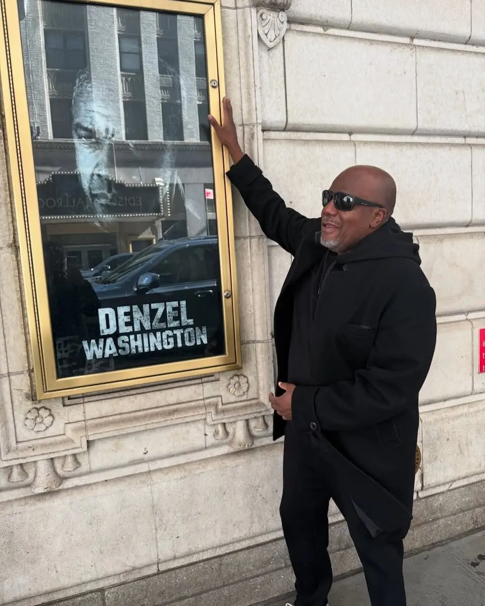 Comedian Earthquake Raves About Broadway’s ‘Othello’: ‘I Was Blown Away’ Comedian Earthquake Raves About Broadway's 'Othello': 'I Was Blown Away'