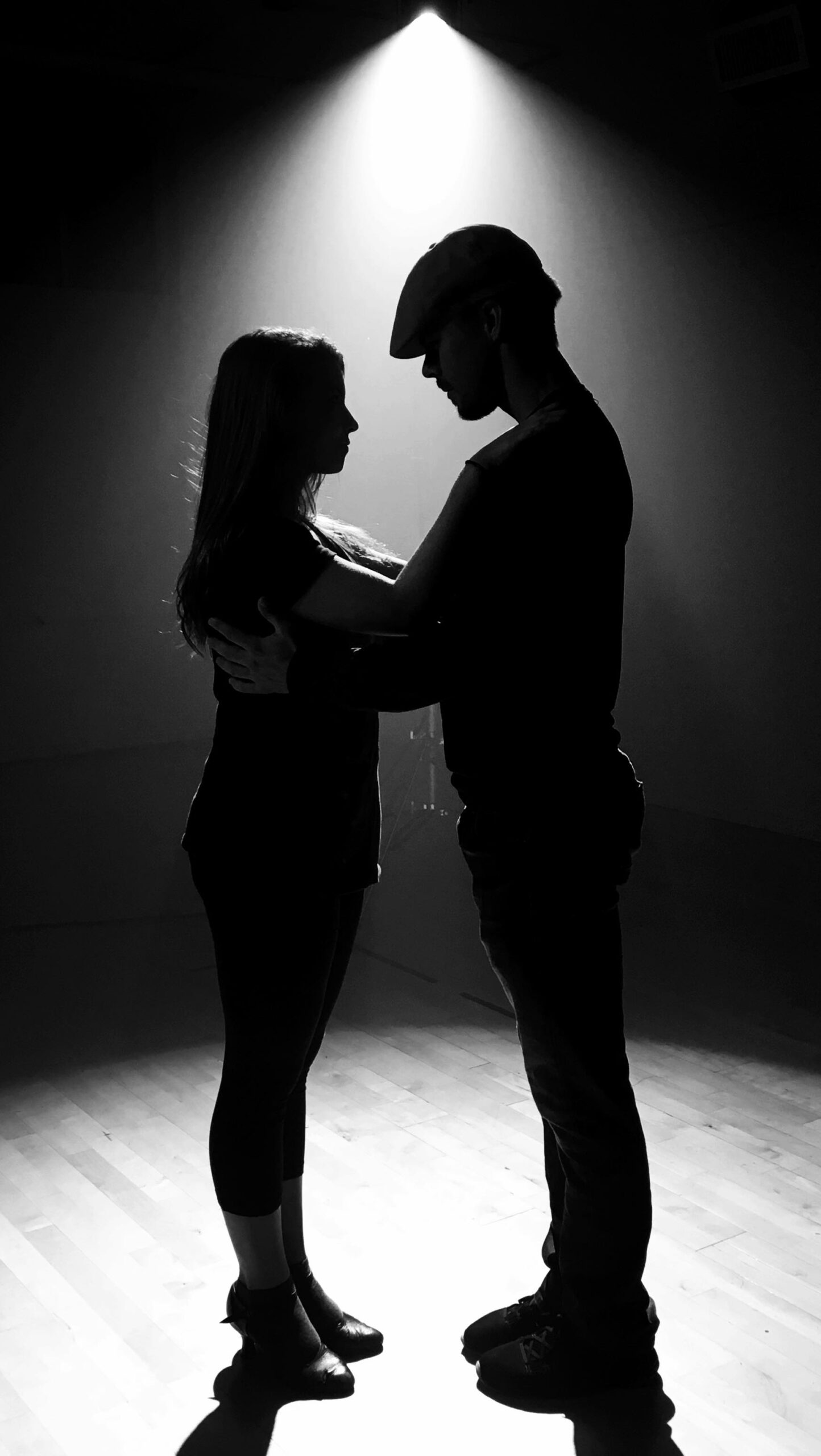 Derek Hough Reflects On Dancing With Bindi Irwin As Her Brother Robert Joins DWTS Season 34 Derek Hough Reflects On Dancing With Bindi Irwin As Her Brother Robert Joins DWTS Season 34
