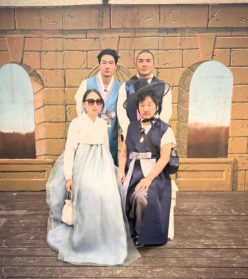 Dumbfoundead dazzles in Korean hanbok at Renaissance Fair; debut style steals the show!!