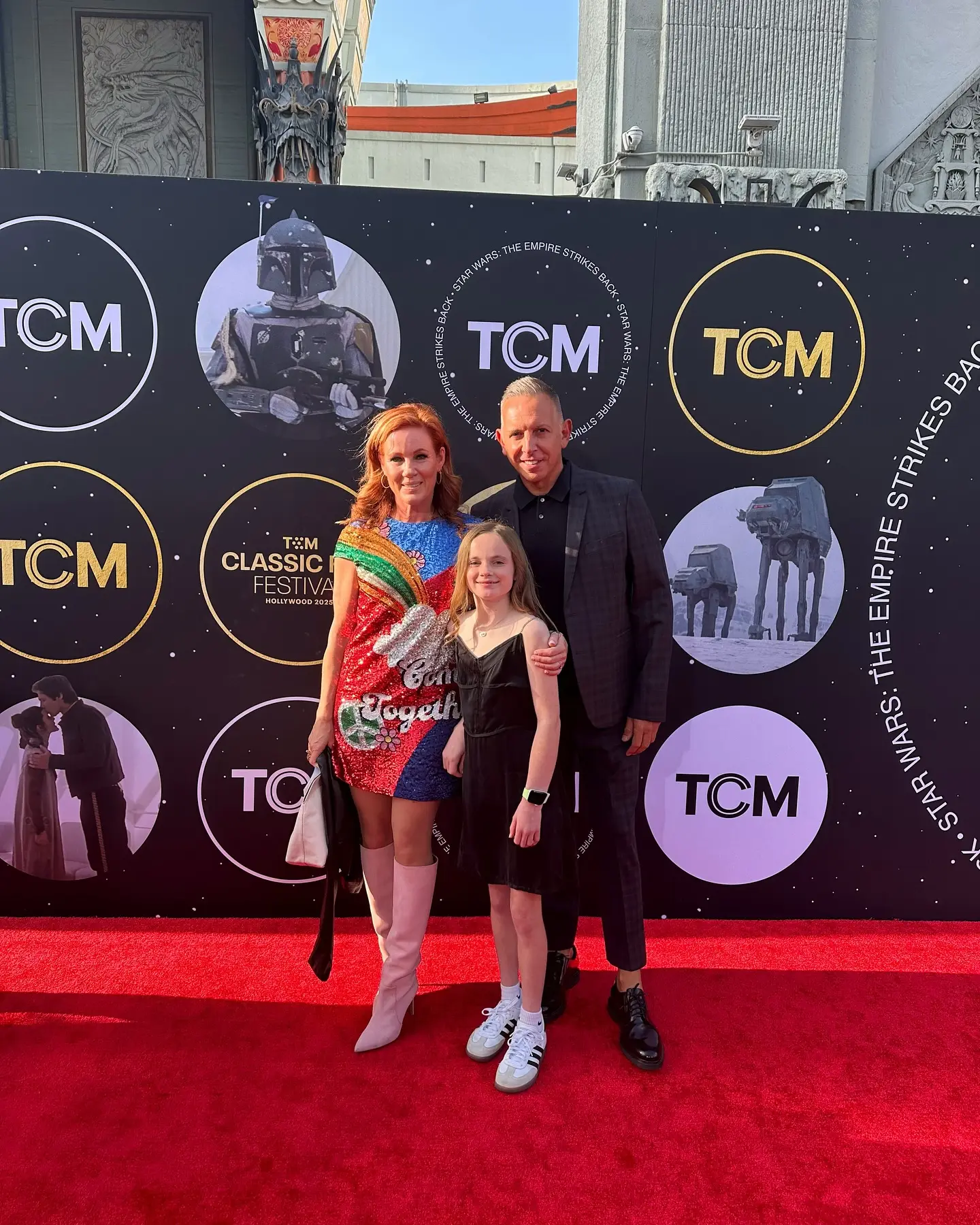 Elisa Donovan Attends TCM Film Festival Opening Night With Daughter Scarlett's Red Carpet Debut