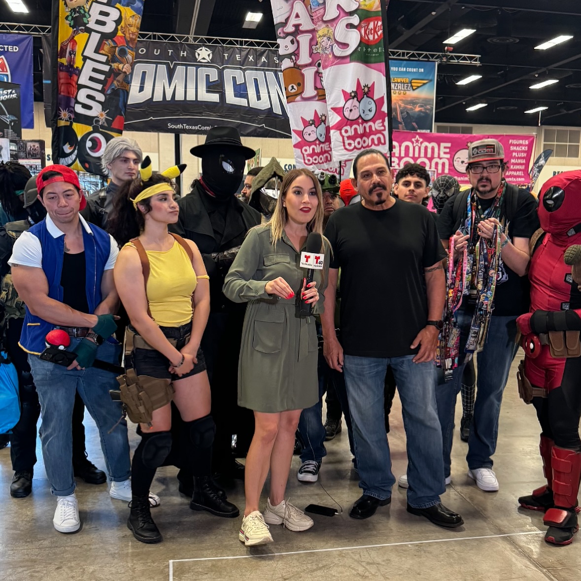 Emilio Rivera Celebrates Comic Con Weekend with Friends