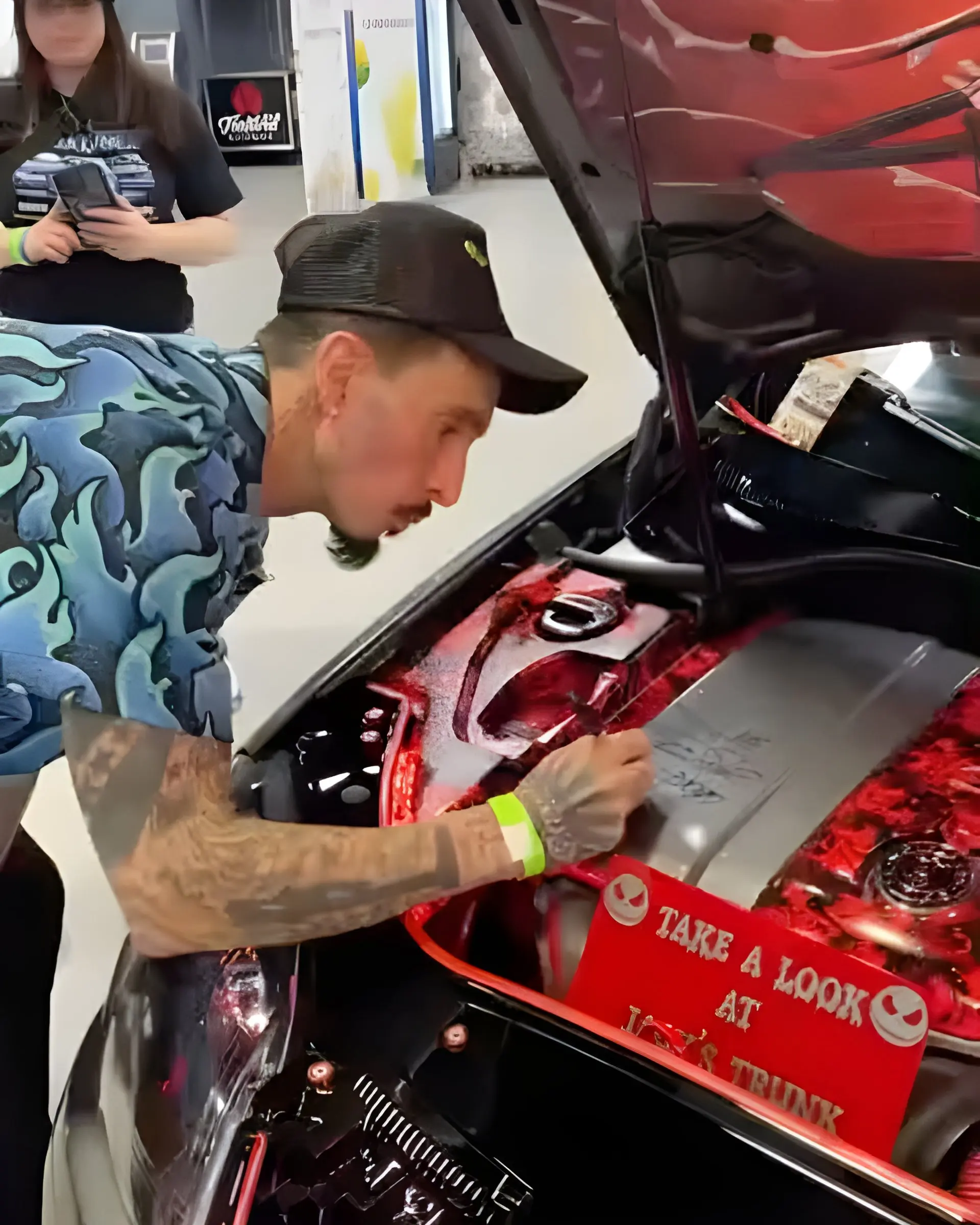 Fast & Furious Star Luis Da Silva Amazed By Fans Getting His Autograph Tattooed Fast & Furious Star Luis Da Silva Amazed By Fans Getting His Autograph Tattooed