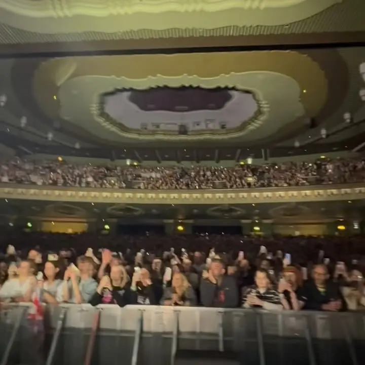 Finneas O’Connell Shares London Adventures On Instagram During UK Tour Finneas O'Connell Shares London Adventures On Instagram During UK Tour