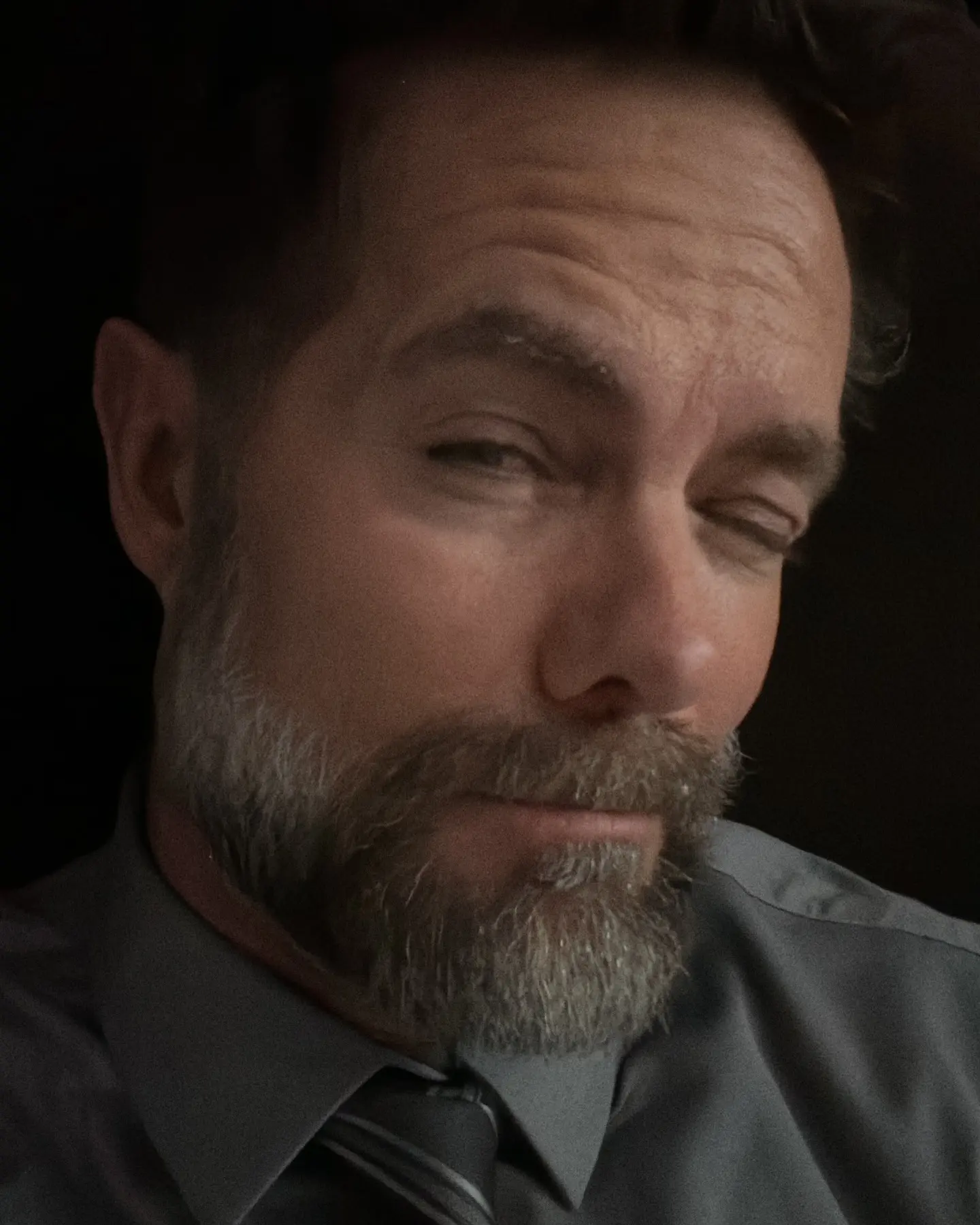 Garret Dillahunt Clears Up DC Role Rumors With Halloween Throwback Photo Actor sets record straight about superhero casting speculation with humorous costume clarification