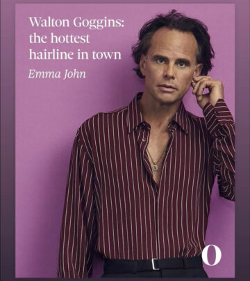 Walton Goggins wows with humor and high fashion in a playful nod to his iconic fivehead!!!