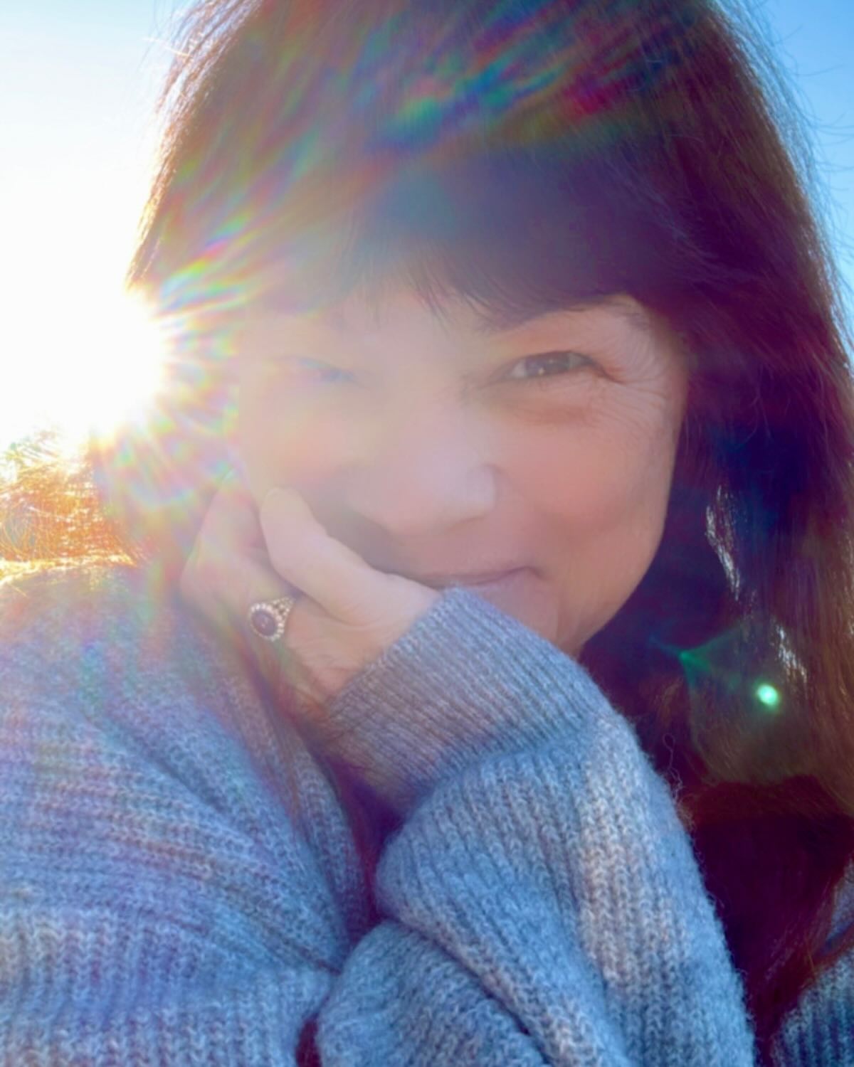 Good Morning With Bold Energy: Valerie Bertinelli’s Motivational Update Valerie Bertinelli sparks the morning: Bold energy and motivation to seize your day! 2023!