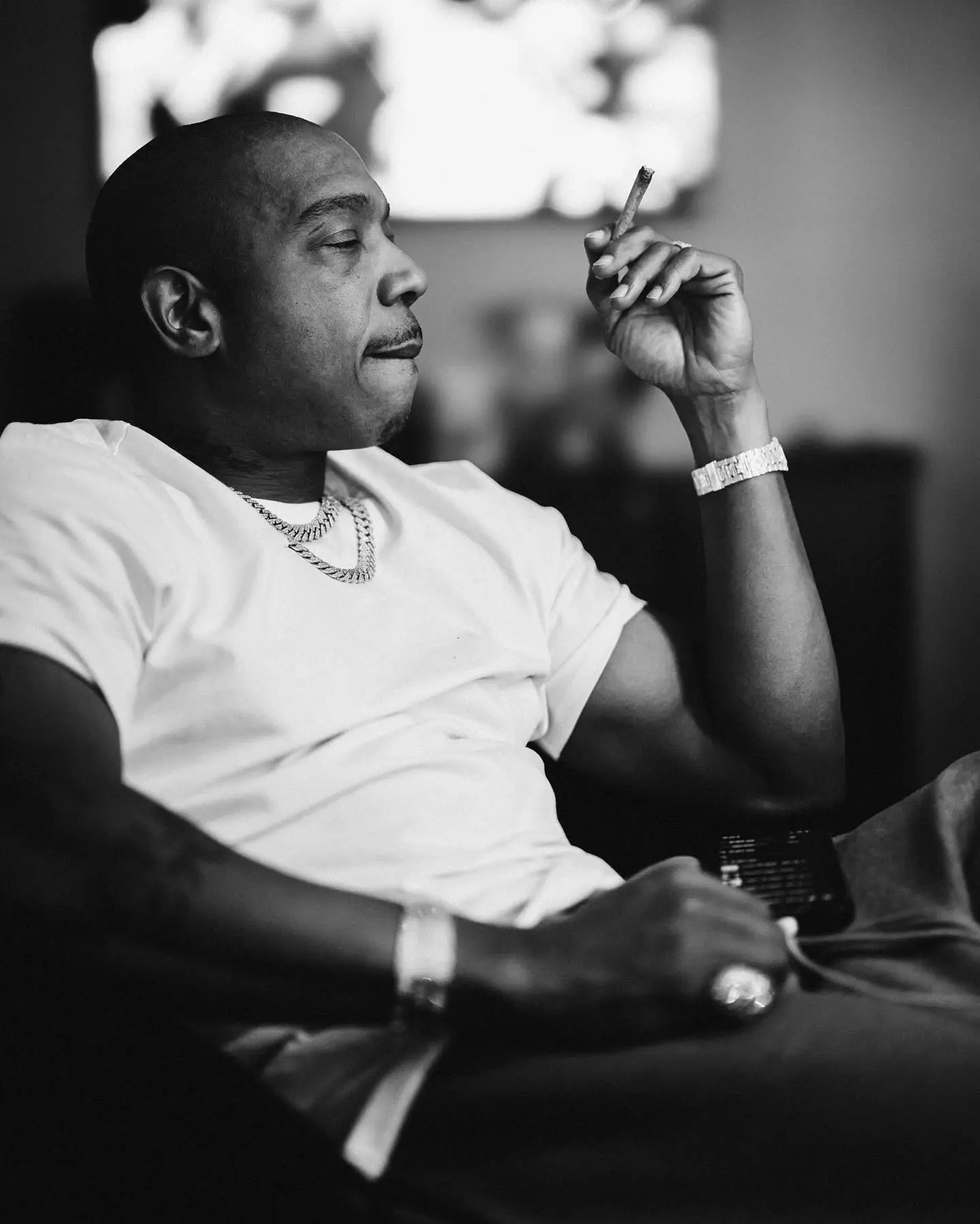 Hip-hop legend shares an exclusive behind-the-scenes look at the non-stop tour journey.