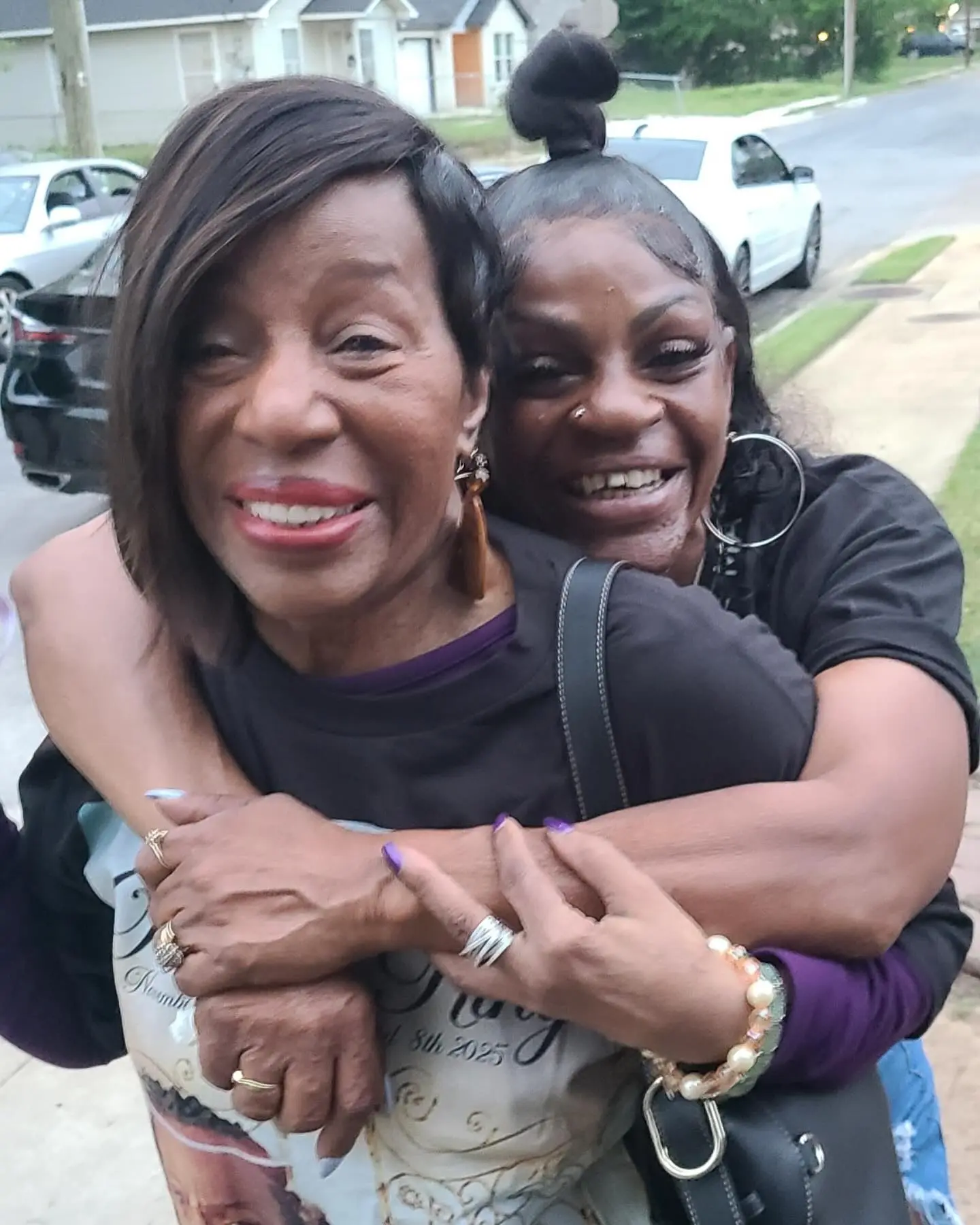 Jamie Foxx Mourns Aunt Becca’s Passing With Heartfelt Tribute Amid Personal Grief Jamie Foxx Mourns Aunt Becca's Passing With Heartfelt Tribute Amid Personal Grief