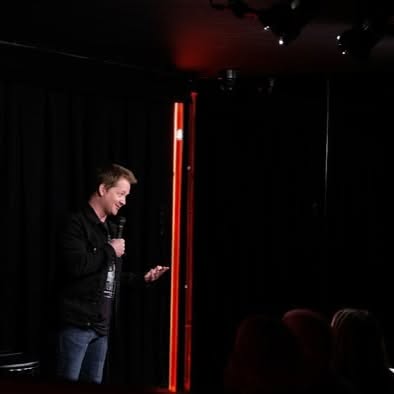 Jason Earles Announces LA Stand-Up Comedy Dates This Spring Jason Earles Announces Upcoming Comedy Shows Across Los Angeles Venues