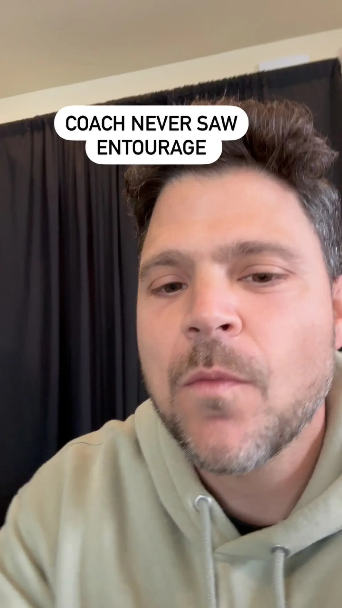Jerry Ferrara Reveals His Coach Had Never Seen ‘Entourage’ Actor shares amusing moment about introducing hit HBO show to someone who missed the phenomenon