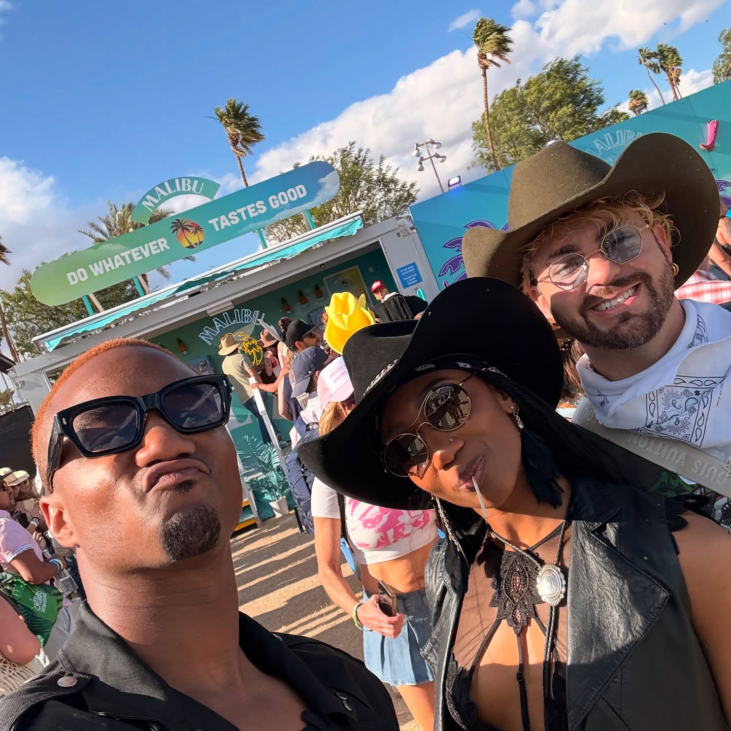 Jessie T. Usher Relives Stagecoach Dance Delight Jessie T. Usher reboots his dance at Stagecoach, tipping his hat to MalibuDrinksUS—pure fun!