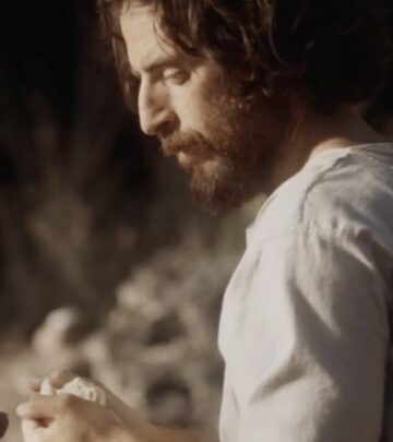 Actor quips about 'definitely not a rooster' as hit biblical drama makes streaming platform debut.