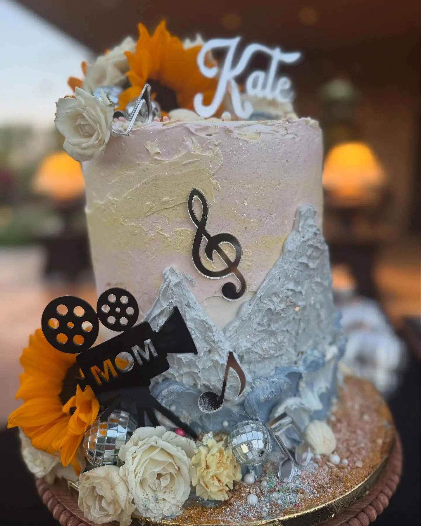 Kate Hudson Celebrates Birthday Week With Stunning Photo Collection