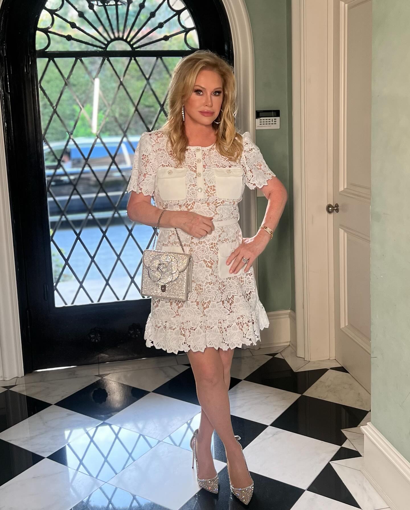 Kathy Hilton Celebrates Award Winners at Daily Frontrow Awards