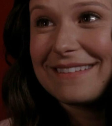 Katie Lowes marks 20 Shondaland with a playful #PrivatePractice15 nod to nightlife tonight.