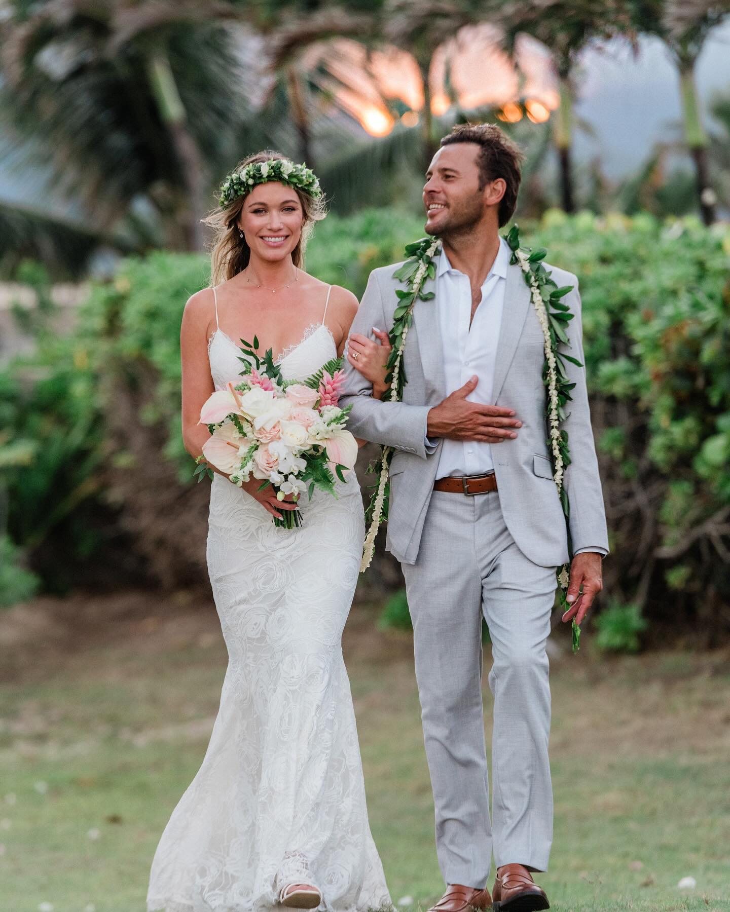 Relaxed island vibes, ocean breezes, and a dance party at Kaimana Beach made it perfect!!!