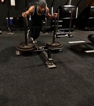 Actor's early morning discipline showcases commitment to fitness amid busy performance schedule.