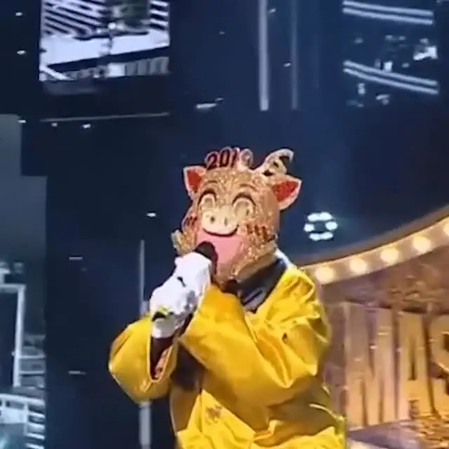 Ken Jeong Showcases Korean Roots With Shrek Dance For ‘The Masked Singer’ Ken Jeong Showcases Korean Roots With Shrek Dance For 'The Masked Singer'