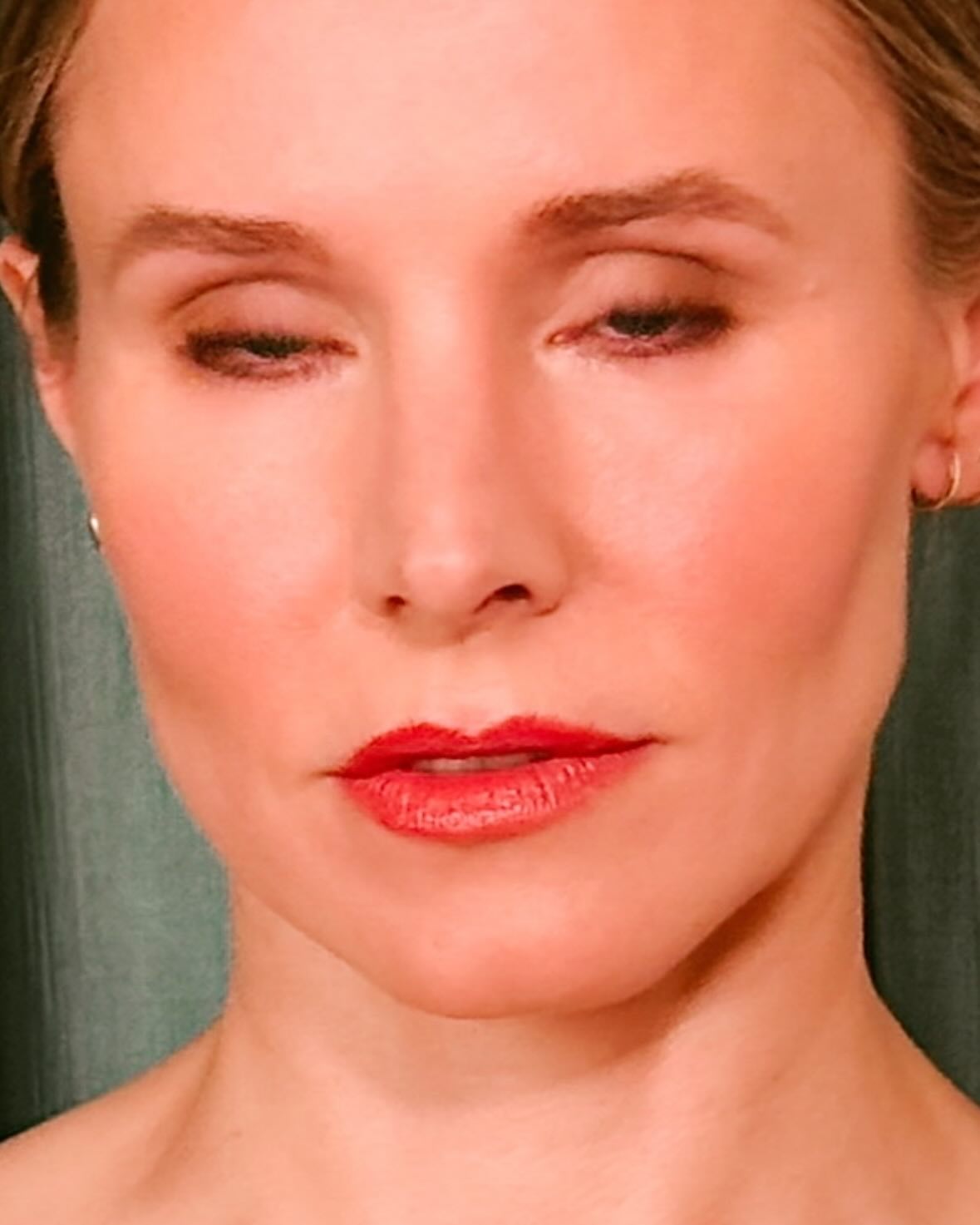 Kristen Bell Lights Up Instagram With Vibrant Party Vibes