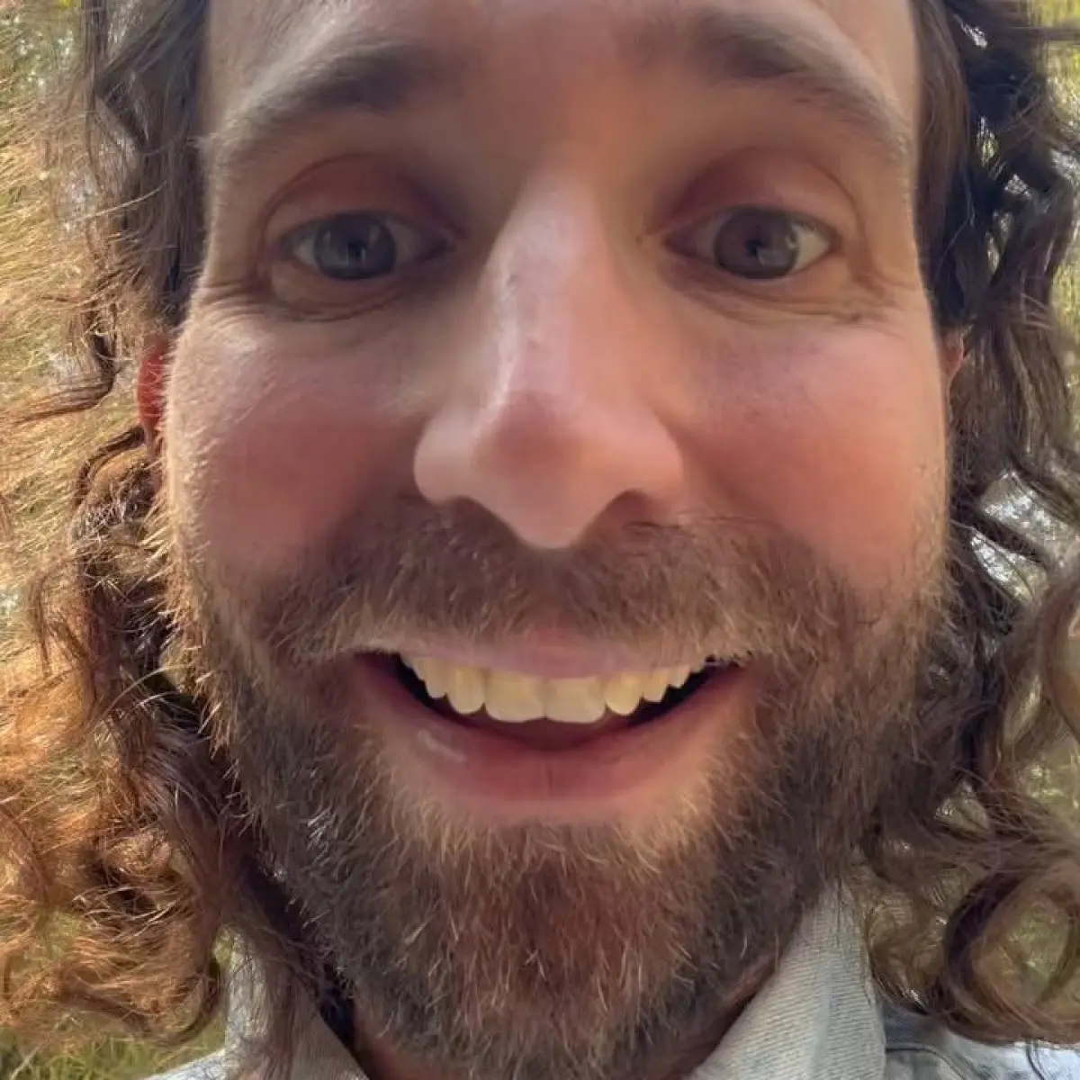 Kyle Mooney Teases Viral Mystery Kyle Mooney drops a mysterious hint on Instagram, hinting at a viral breakthrough soon.