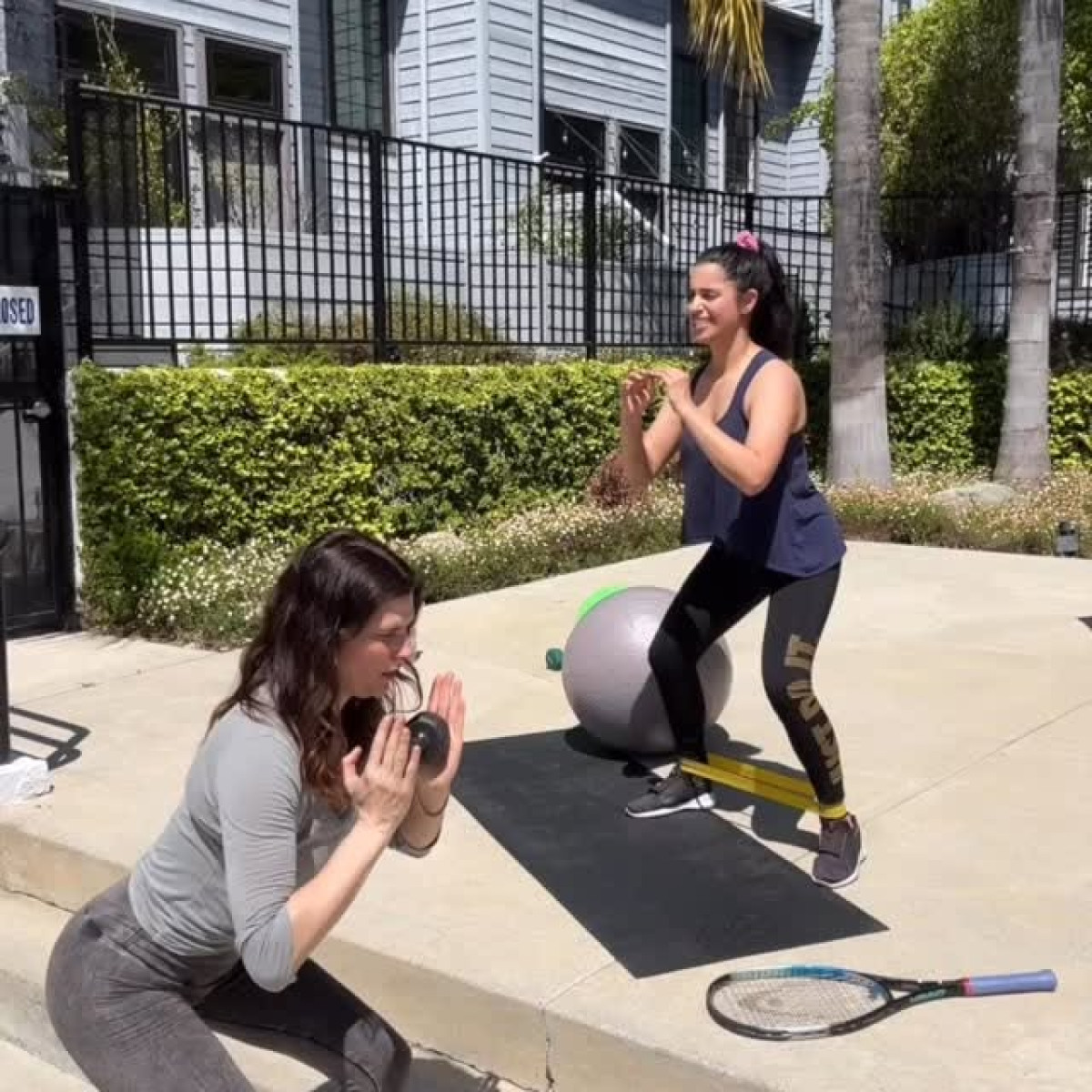 Lake Bell’s Ambiguous Outdoor Vibe Sparks Fan Curiosity Lake Bell’s latest Instagram post ignites buzz, leaving devoted fans to ask: Is she outside
