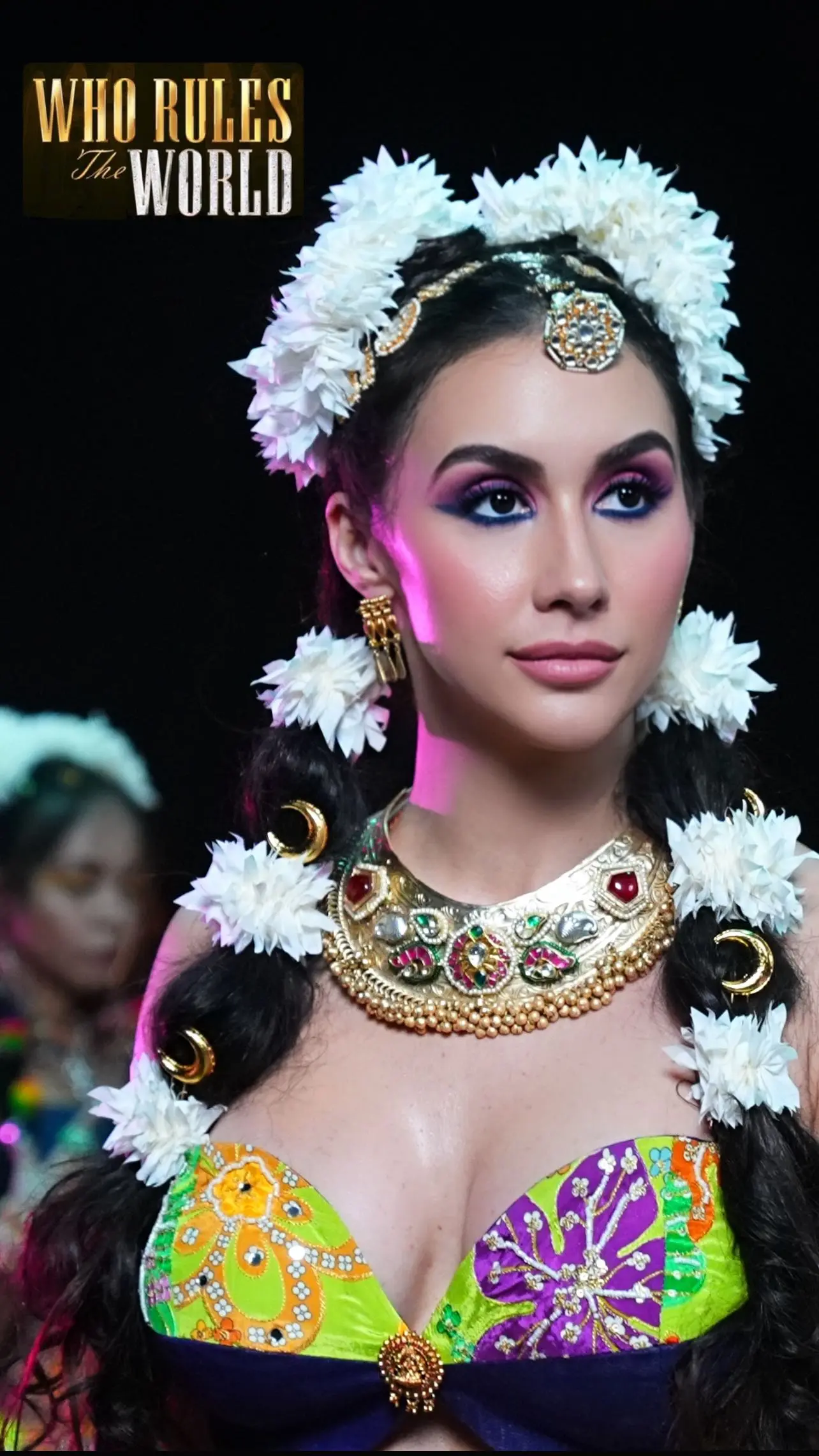 Lauren Gottlieb Stars In ‘Who Rules The World’ Music Video Lauren Gottlieb stars in 'Who Rules The World'—vibrant music vid by The Royals on Netflix!