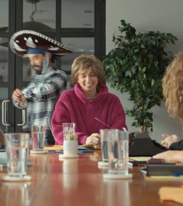 Comedian and actress invites followers to watch the complete web series on YouTube platform