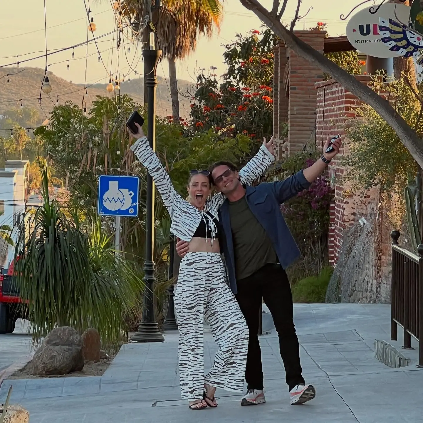Melissa Fumero Shares Picturesque Getaway With Friends In Mexico