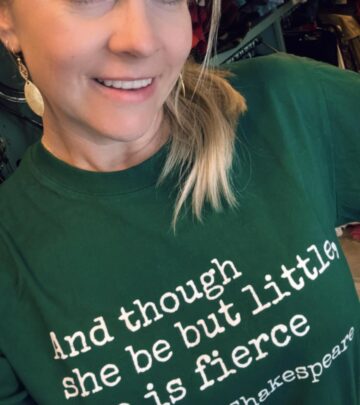 Actress honors Shakespeare with post featuring his famous quote about feminine strength.