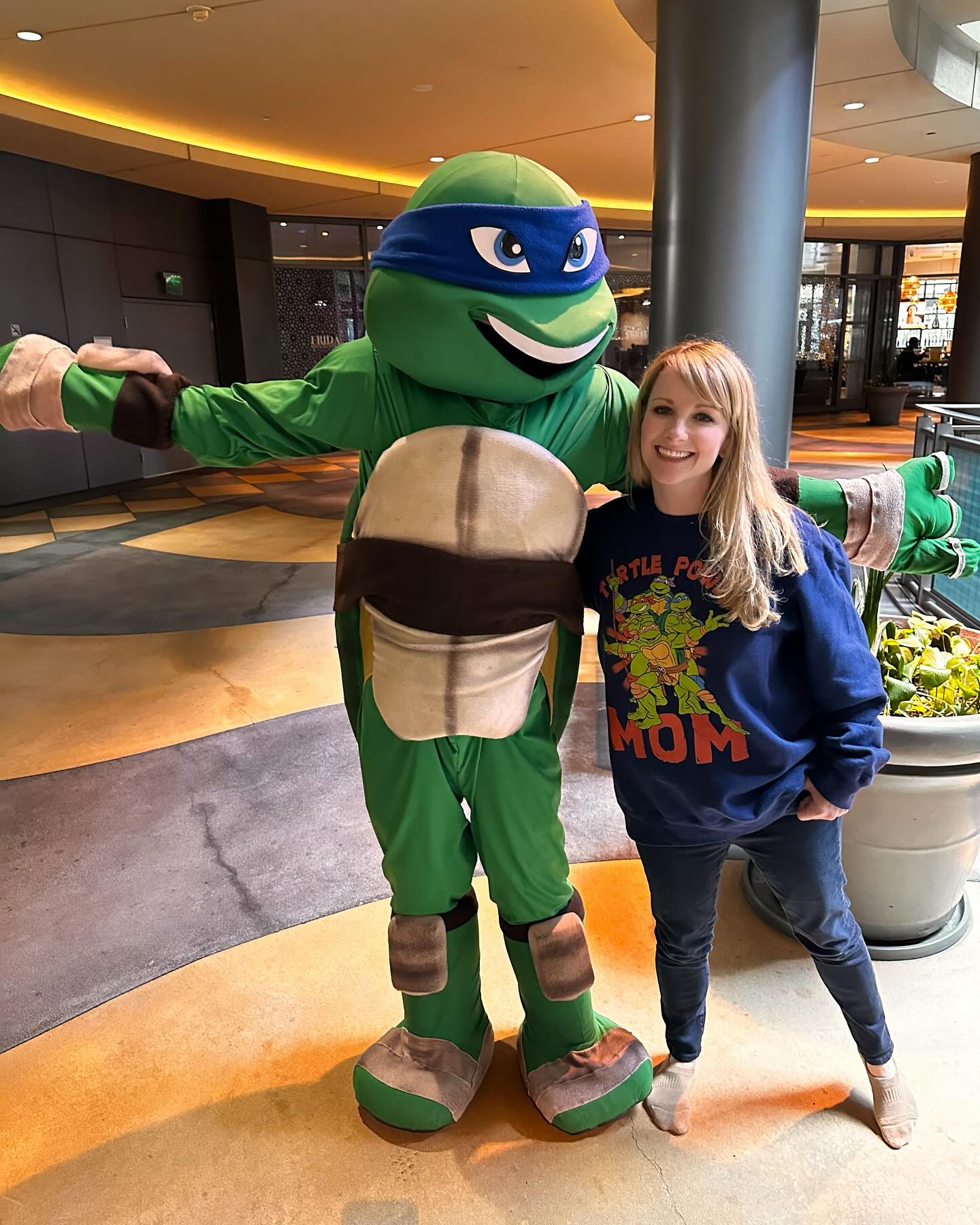 Melissa Rauch’s Ninja Turtle Debate: Hall Pass or Nah? Melissa Rauch asks fans: Does Leonardo grant a hall pass, or not with this cheeky stare?!?!