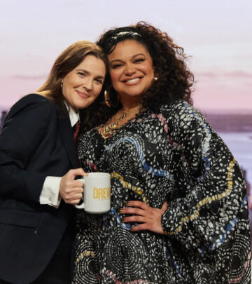 Style and laughter light up the talk show for a feel-good celebration.
