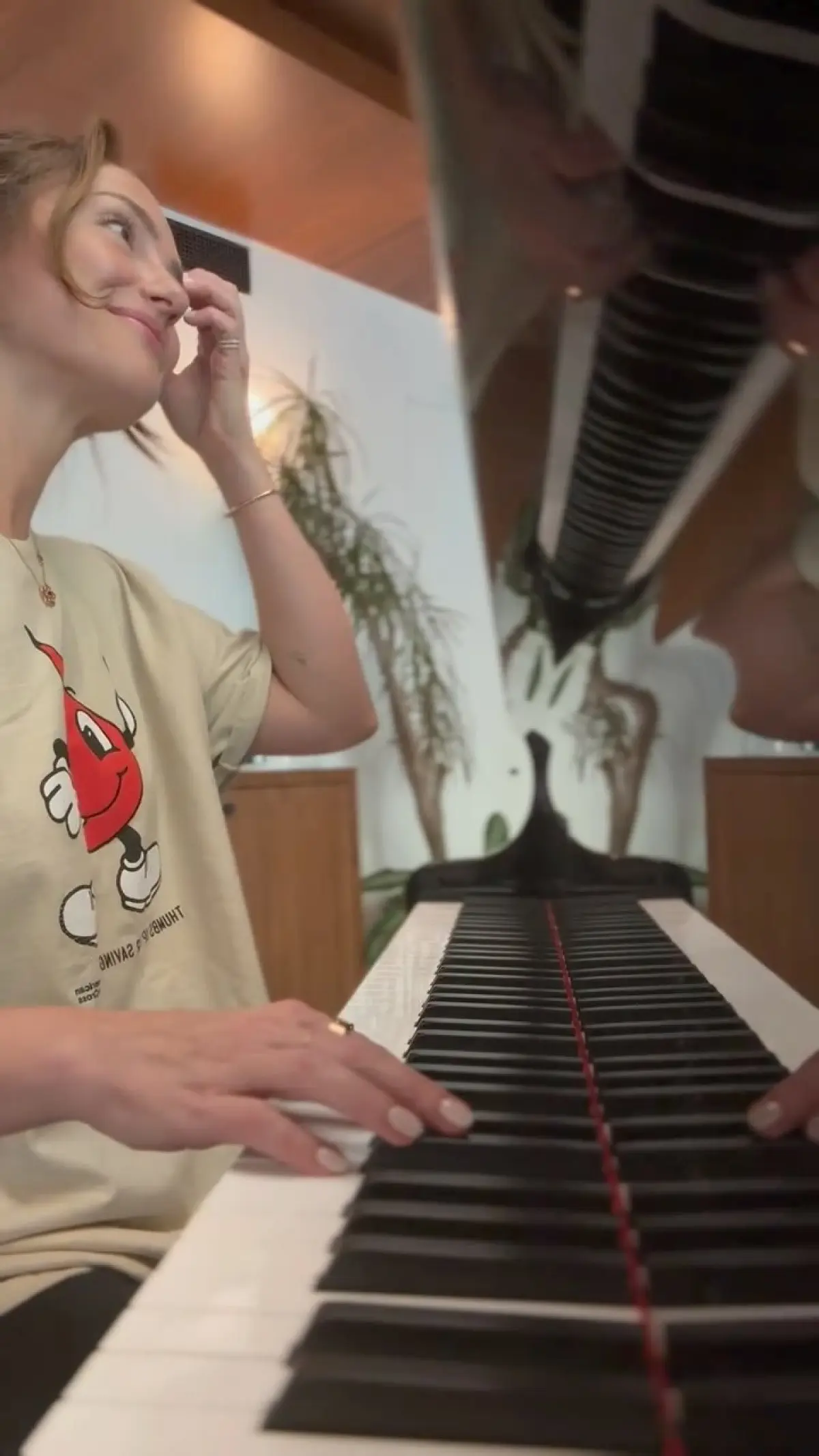 Minka Kelly revisits her first piano lesson for #RansomCanyon, offering heartfelt thanks.