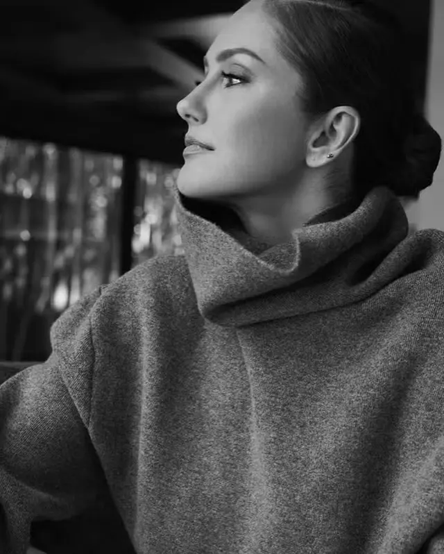 Minka Kelly Shares Stunning Photoshoot With All-Star Glam Team Behind The Scenes