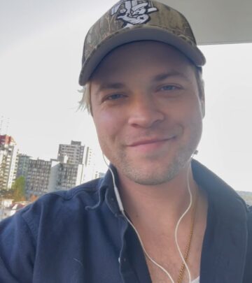 The Supernatural star promotes Amazon Watch initiative through humorous co-star interaction